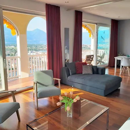 Dora Attika By Fewotessin * Locarno