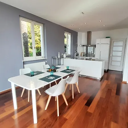 Dora Attika By Fewotessin